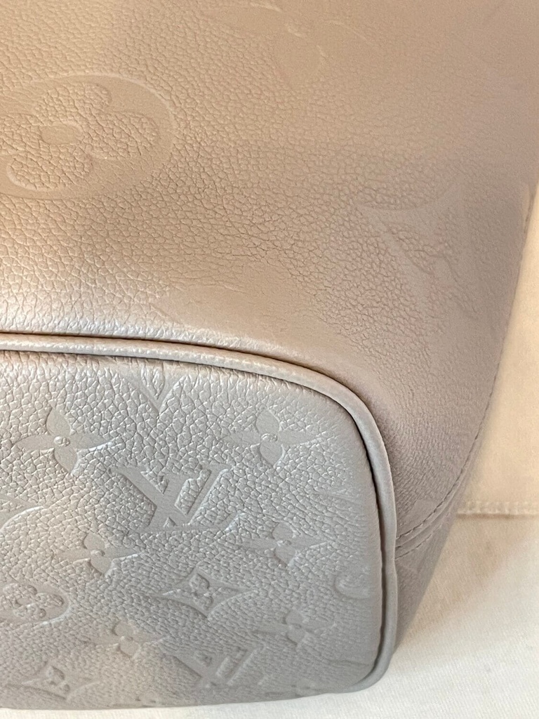 Louis Vuitton Neverfull MM in Dune Monogram Empreinte - SOLD