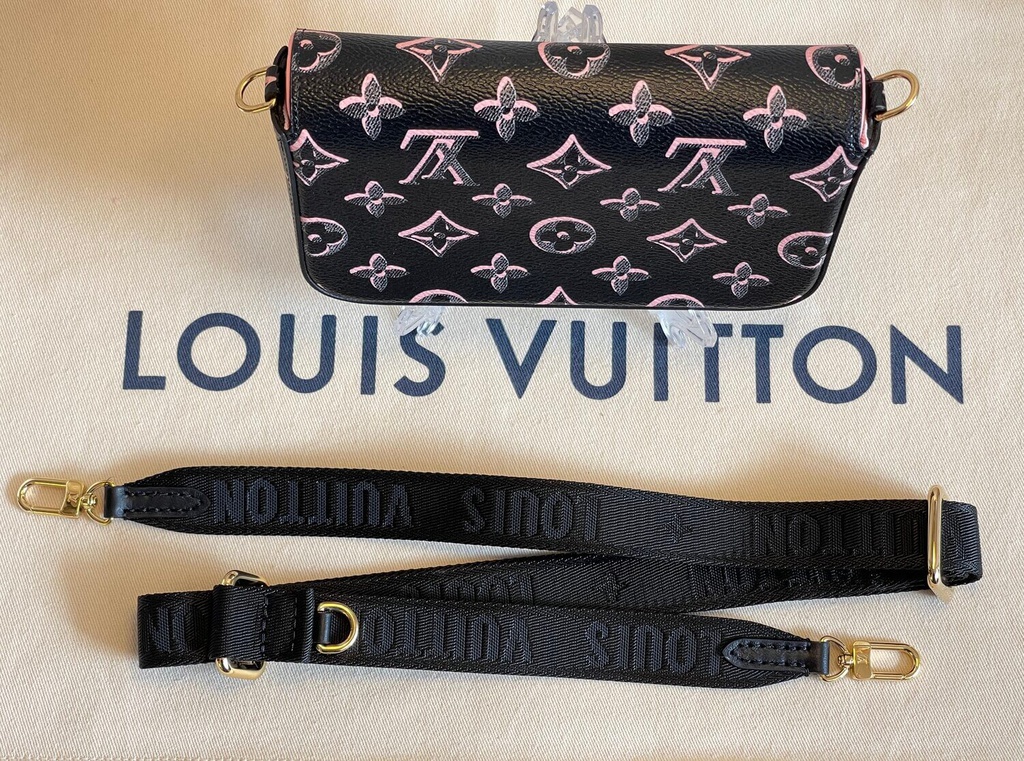 Louis Vuitton FÉLICIE STRAP & GO 2021 