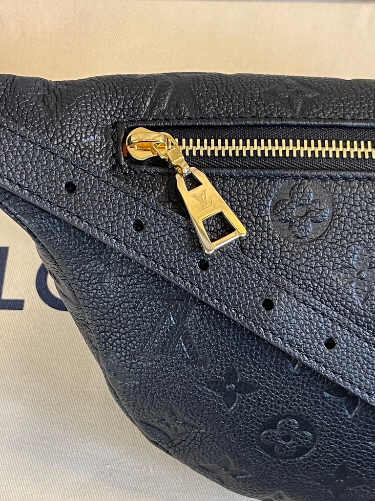 Louis Vuitton Bumbag Empreinte Leder Tasche in Schwarz Noir in  Baden-Württemberg - Villingen-Schwenningen