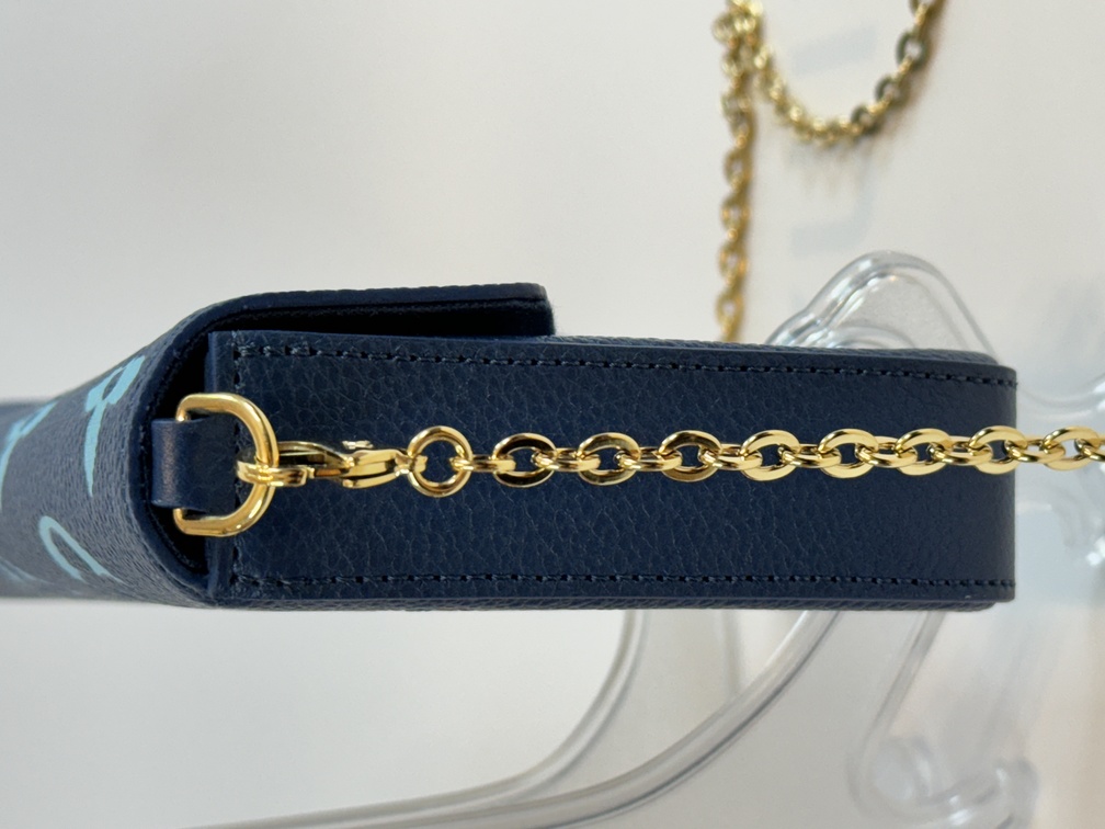 Pochette Felicie Empreinte BTP blau