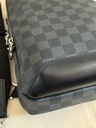 Avenue Sling bag Damier Graphite