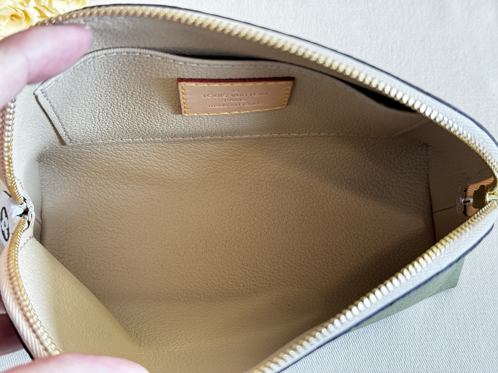 Cosmetic Pouch Giant khaki