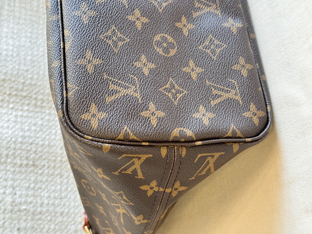 Neverfull MM Monogram