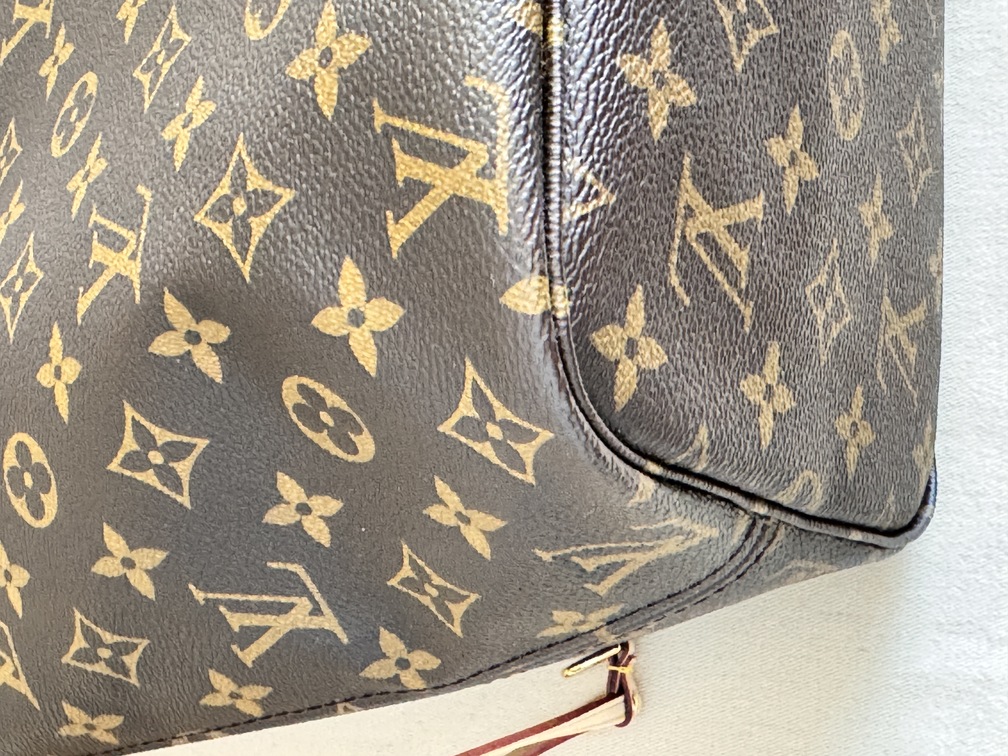 Neverfull MM Monogram