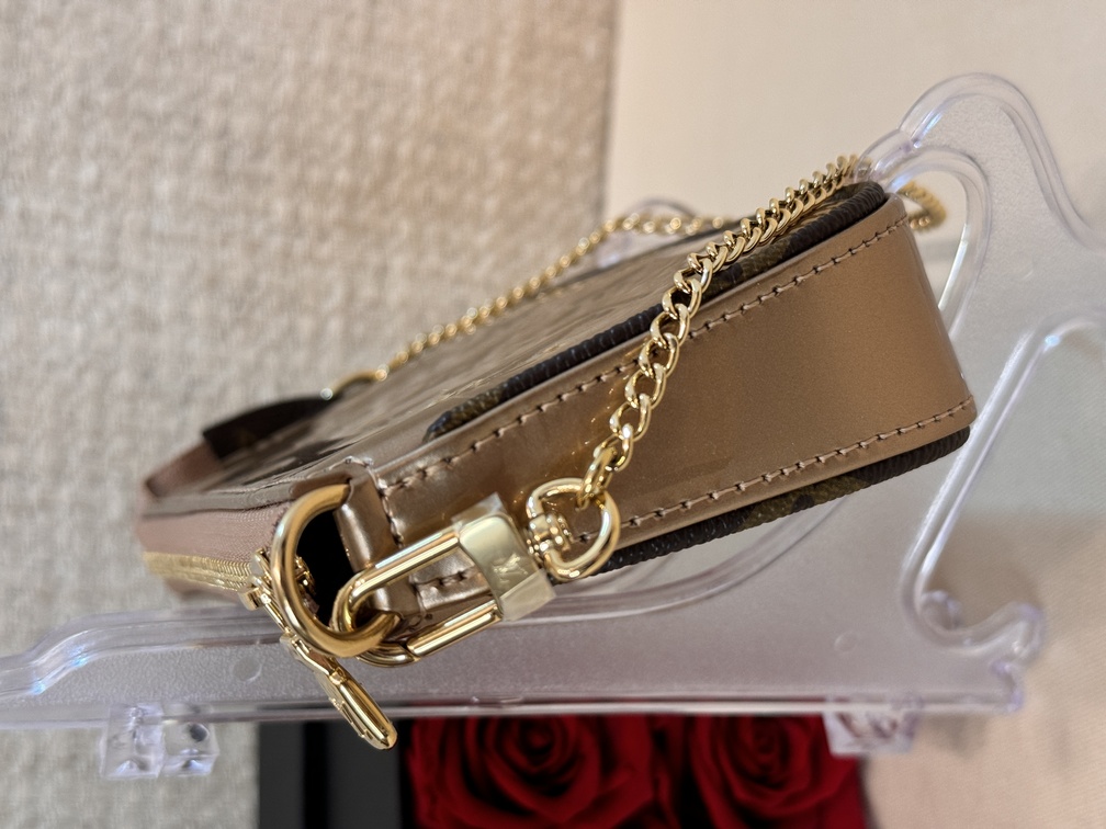 Mini Pochette Vernis Bronze