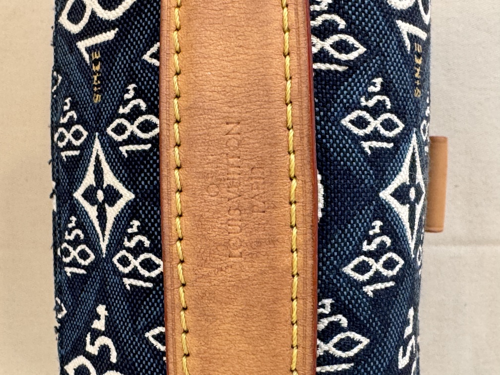 Pochette Metis 1854 blau