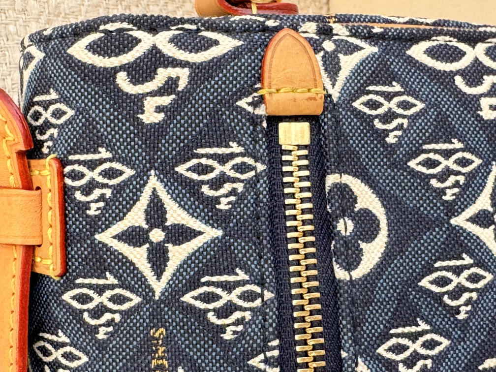 Pochette Metis 1854 blau