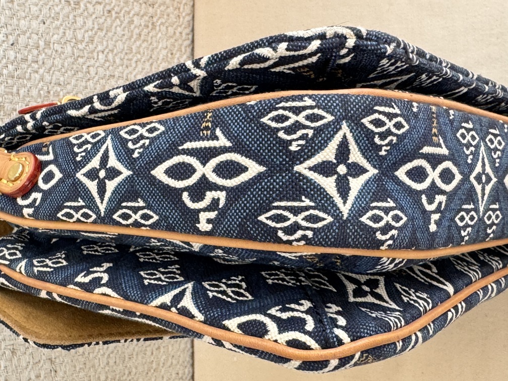 Pochette Metis 1854 blau