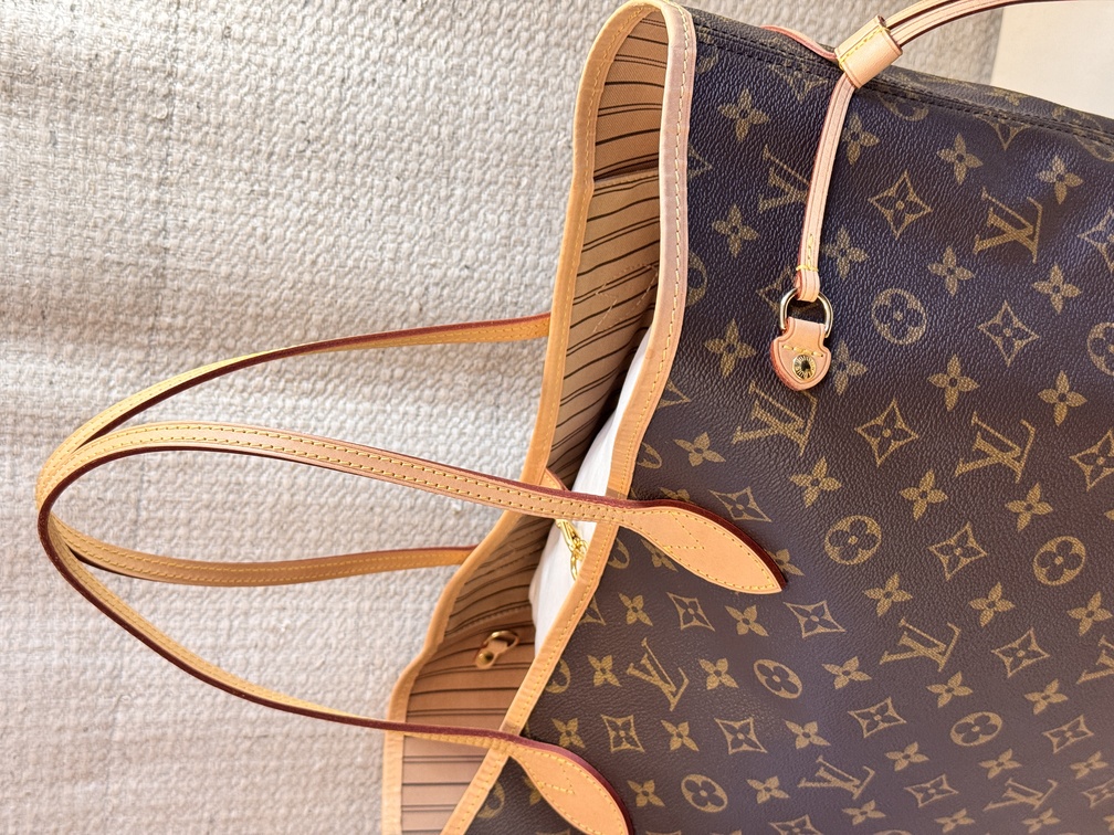 Neverfull GM Monogram