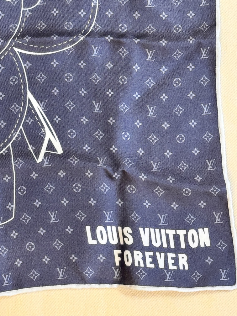 Tuch Vivienne &quot;LV forever&quot;