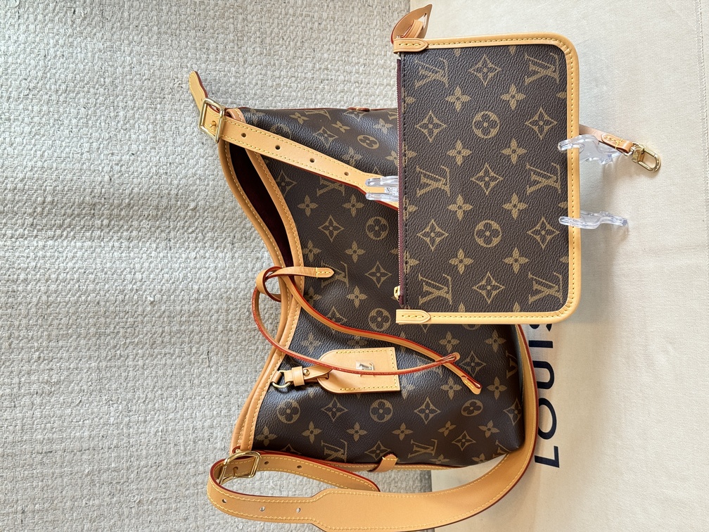 Carry All PM Monogram