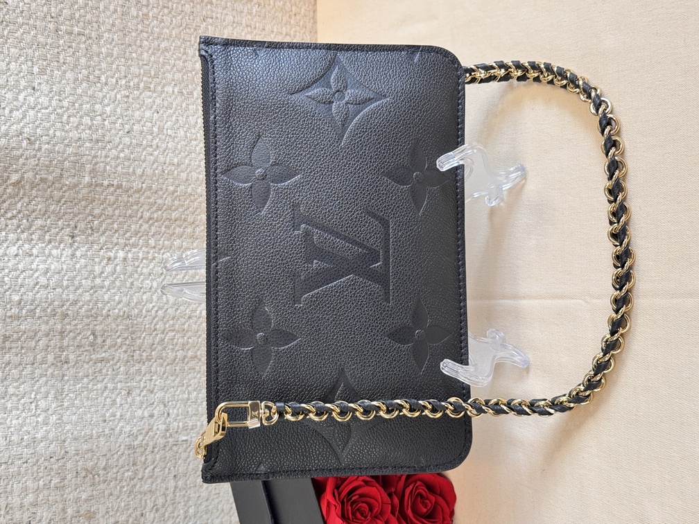 Pouch Empreinte &amp; chain strap