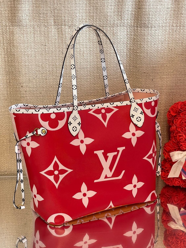 Neverfull MM Limited Edition Giant red